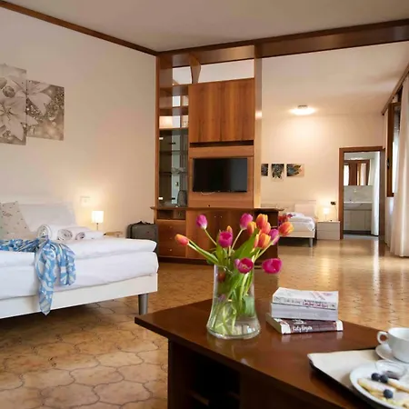 Sunlake 3* Riva del Garda