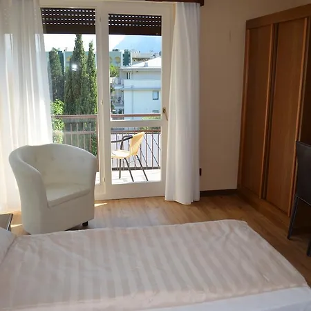 Sunlake Hotel