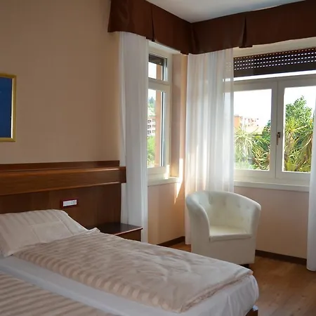 Hotel Sunlake